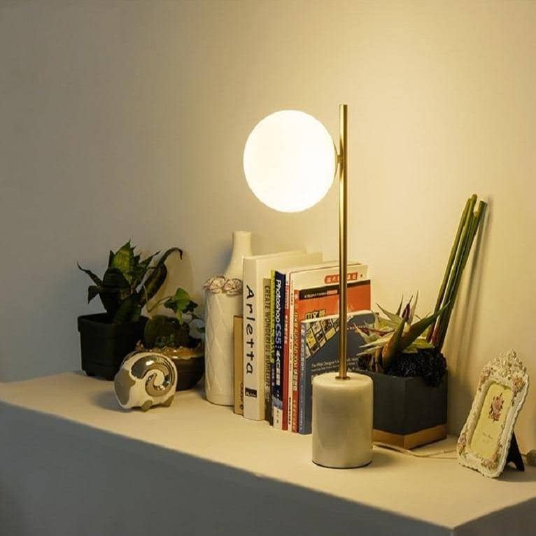 Multiple Features - Task Lighting and Mood Lights