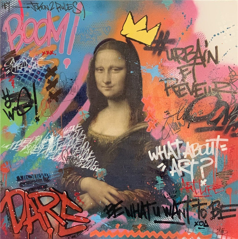 Playful Mona Lisa Graffiti: A Twist on the Classic