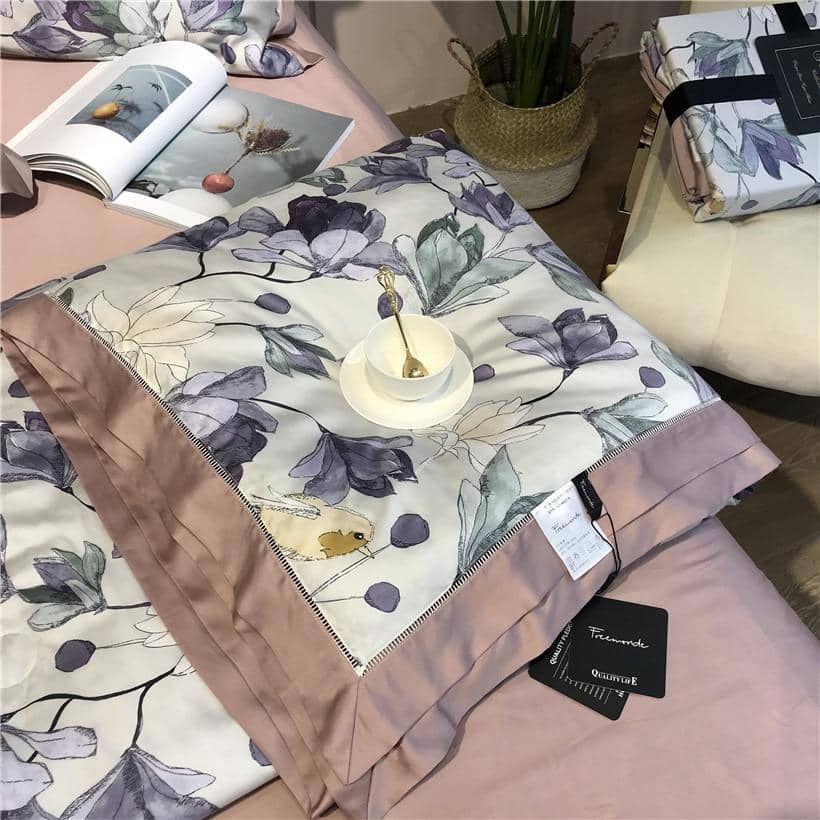 Tencel Silk Throw Blanket Quilt Comforter Pillowcase Bedding Set: Luxurious Bedding Collection